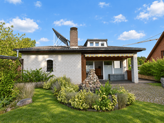 Einfamilienhaus zum Kauf 398.000 € 6 Zimmer 230,1 m² 818 m² Grundstück Weitzmühlener Straße 10 Kirchlinteln Kirchlinteln 27308