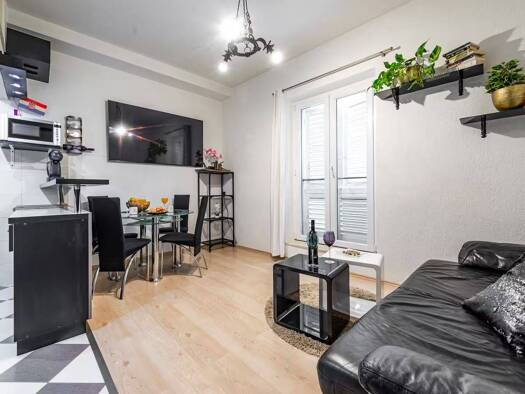 Wohnung zum Kauf 1.000 € 2 Zimmer 50 m² Dubrovnik 20000