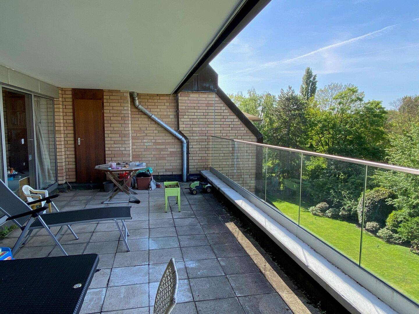 Property thumbnail 2