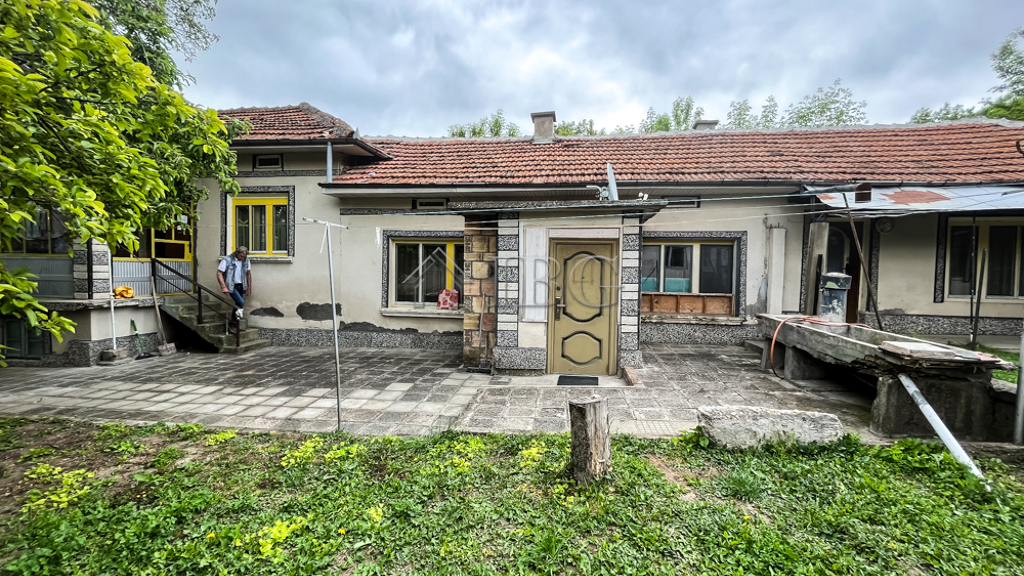 Haus zum Kauf 39.500 € 150 m² 150 m² Grundstück Piperkovo