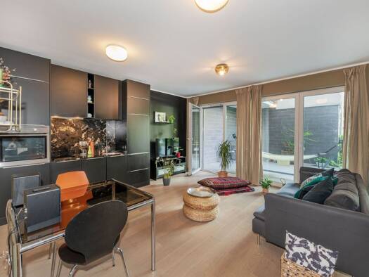 Terrassenwohnung zur Miete 1.280 € 1,5 Zimmer 61,9 m² Geschoss EG/7 frei ab sofort Pettenkoferstraße 4 E Friedrichshain Berlin 10247