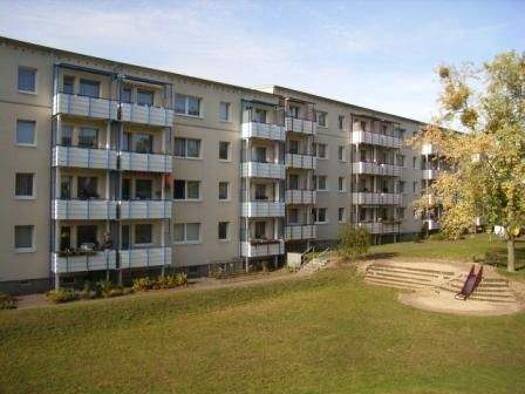 Wohnung zur Miete 511 € 3 Zimmer 60,1 m² 1. Geschoss frei ab sofort Karbe-Wagner-Str. 41 Neustrelitz 17235
