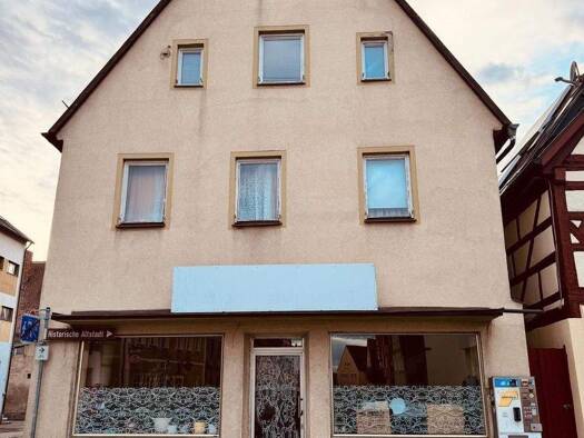 Haus zum Kauf 150.000 € 185 m² Hauptstrasse 25 Heideck 91180