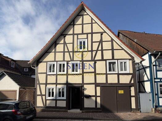 Einfamilienhaus zum Kauf 190.000 € 6 Zimmer 200 m² 196 m² Grundstück Mengeringhausen Bad Arolsen / Mengeringhausen 34454