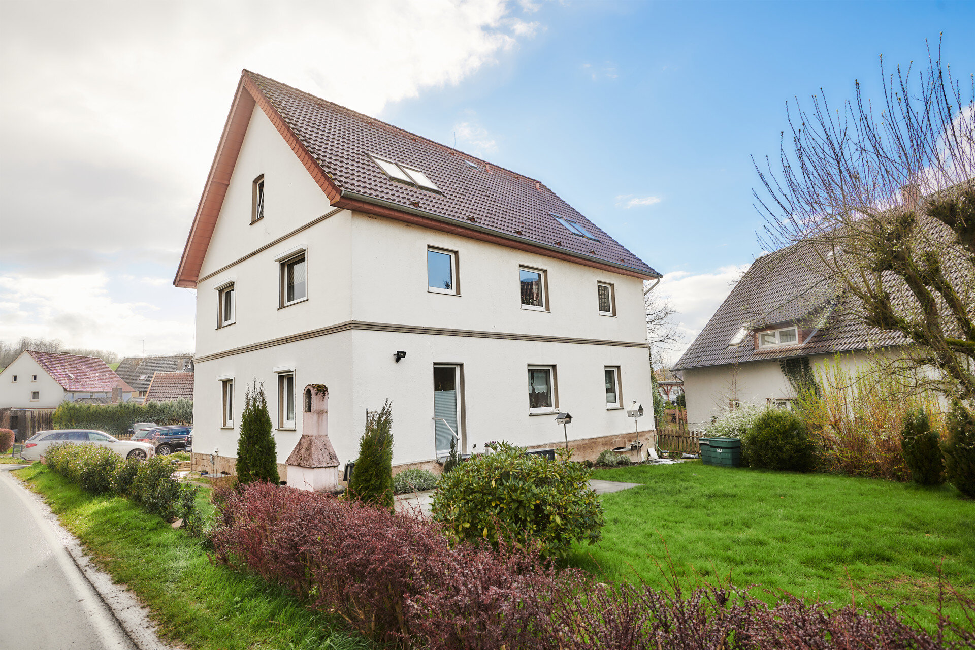 Mehrfamilienhaus zum Kauf 319.000 € 6 Zimmer 194 m²<br/>Wohnfläche 600 m²<br/>Grundstück Mossenberg / Wöhren Blomberg / Mossenberg 32825