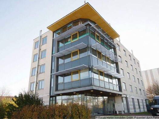 Bürofläche zur Miete 7 € 75 m² Bürofläche Im Mittelfelde 2 Hochstedt Erfurt 99198