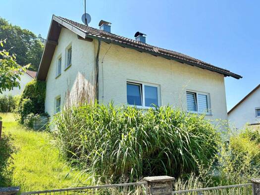 Einfamilienhaus zum Kauf 219.000 € 6 Zimmer 126 m² 683 m² Grundstück Seebach Deggendorf 94469