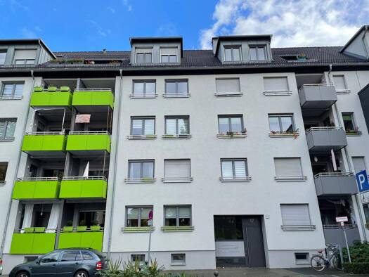 Wohnung zur Miete 1.162 € 3 Zimmer 81,8 m² 3. Geschoss frei ab 01.12.2025 Mannheimer Str. 17 Gibitzenhof Nürnberg 90443
