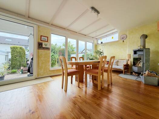 Mehrfamilienhaus zum Kauf 499.000 € 10 Zimmer 241 m² 615 m² Grundstück Staffort Stutensee 76297