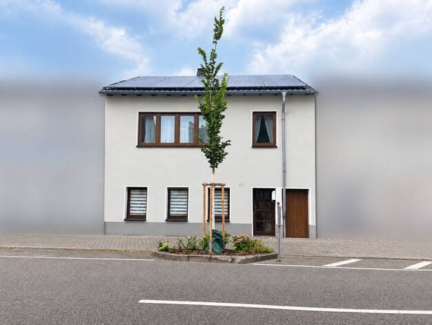 Einfamilienhaus zum Kauf 199.000 € 5 Zimmer 110 m² 725 m² Grundstück St. Ingbert Sankt Ingbert 66386