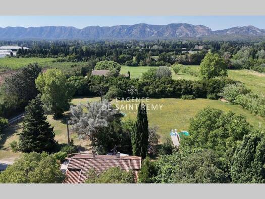 Haus zum Kauf 549.000 € 110 m² 8.412 m² Grundstück Centre Ville Saint-Rémy-de-Provence 13210