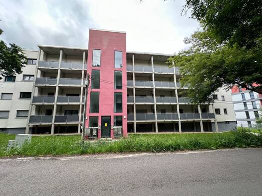 Wohnung zur Miete 722 € 3 Zimmer 80,2 m² 3. Geschoss frei ab sofort Neidschützer Straße 67 Naumburg Naumburg (Saale) 06618