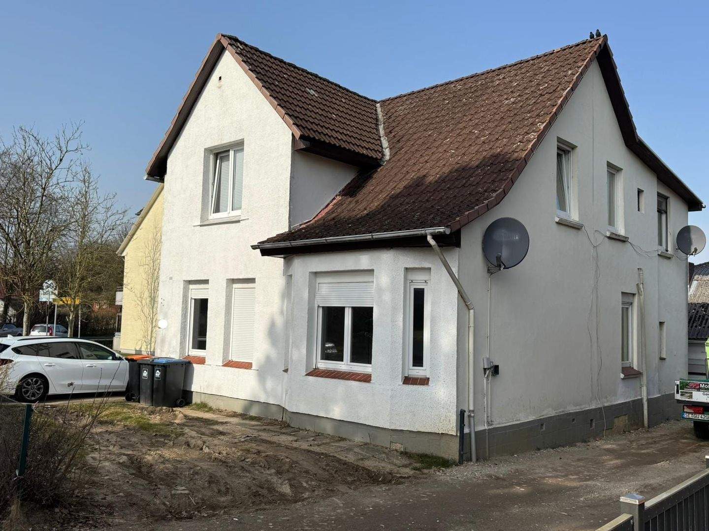 Immobilie in Bad Segeberg - Achtung !!!!!! Zweifamilienhaus, modernisiert mit neuer Heizung - Bild 2