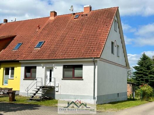 Reihenendhaus zum Kauf 249.000 € 6 Zimmer 250 m² 692 m² Grundstück Bassendorf Deyelsdorf-Bassendorf 18513