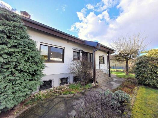 Einfamilienhaus zum Kauf 325.000 € 4,5 Zimmer 117 m² 625 m² Grundstück Neumühl Kehl-Neumühl 77694