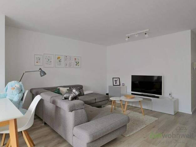 Wohnung zur Miete auf Zeit 1.600 € 2 Zimmer 67 m² frei ab sofort Winzerla Jena 07745