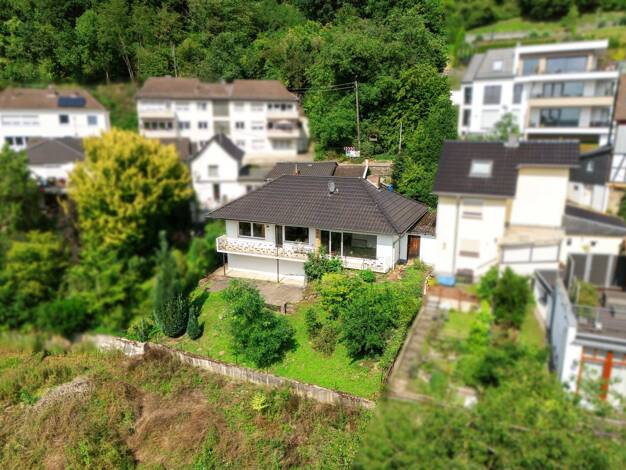 Einfamilienhaus zum Kauf 349.000 € 4 Zimmer 88,5 m² 610 m² Grundstück Weingartsgasse Hennef (Sieg) 53773
