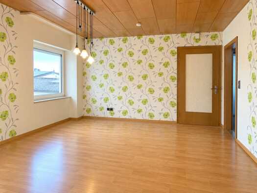 Wohnung zur Miete 720 € 4 Zimmer 95 m² 2. Geschoss frei ab 01.12.2026 Roden Saarlouis 66740