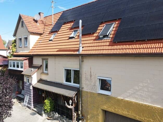 Einfamilienhaus zum Kauf 275.000 € 7 Zimmer 136 m² 587 m² Grundstück Onstmettingen Albstadt 72461