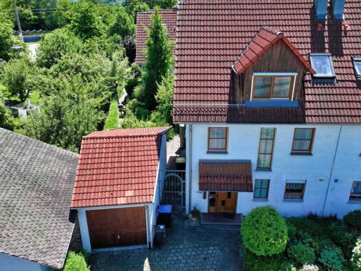 Doppelhaushälfte zum Kauf 499.000 € 5 Zimmer 136,1 m² 305 m² Grundstück Neufrach Salem 88682