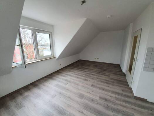 Wohnung zur Miete 345 € 1 Zimmer 31 m² 2. Geschoss frei ab sofort Hans-Vogel-Straße 134 Poppenreuth Fürth 90765