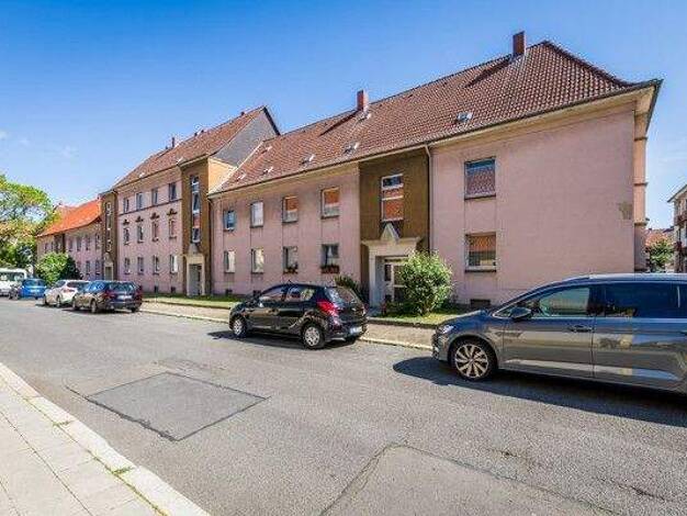 Wohnung zur Miete 555 € 2 Zimmer 56,6 m² frei ab 25.12.2025 Amsbergstr. 5 Braunschweig 38126