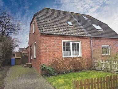 Doppelhaushälfte zum Kauf 185.000 € 4 Zimmer 80 m² 434 m² Grundstück Greetsiel Krummhörn 26736