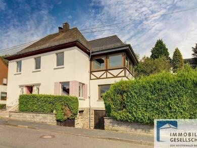 Einfamilienhaus zum Kauf 338.000 € 9 Zimmer 308 m² 1.207 m² Grundstück Raubach 56316
