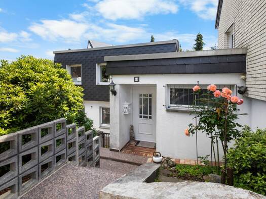 Immobilie zum Kauf 585.000 € 6 Zimmer 233,9 m² 1.215 m² Grundstück frei ab sofort Schwelm 58332