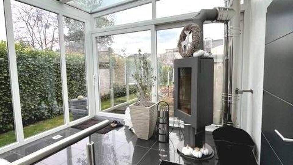 Mehrfamilienhaus zum Kauf 619.000 € 9 Zimmer 300 m² 624 m² Grundstück frei ab sofort Niederau Düren 52355