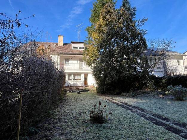 Doppelhaushälfte zum Kauf 899.000 € 6,5 Zimmer 151 m² 477 m² Grundstück frei ab sofort Trudering-Riem München 81827