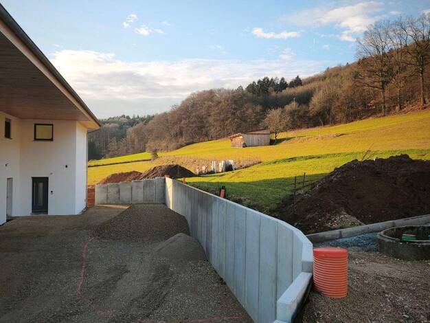 Studio zur Miete - Erstbezug 250 € 1 Zimmer frei ab sofort Danlohe Pilsach 92367