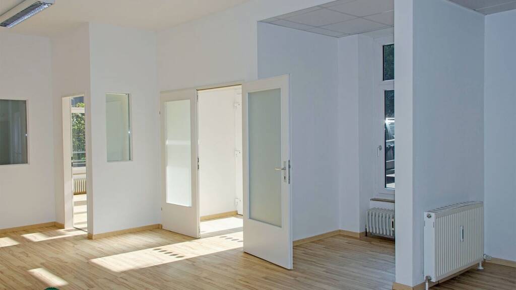 Büro zum Kauf 3.179 € 18 Zimmer 400 m² Bürofläche Salzburg 5020