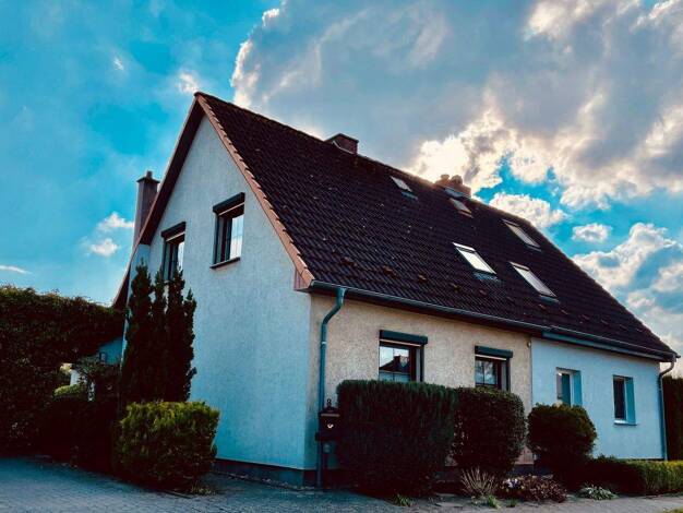 Doppelhaushälfte zum Kauf 199.000 € 3 Zimmer 110 m² 487 m² Grundstück Tribsees 18465