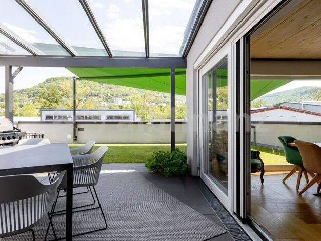 Einfamilienhaus zum Kauf 1.300.000 € 4,5 Zimmer 198,6 m² 725 m² Grundstück Pfullingen 72793