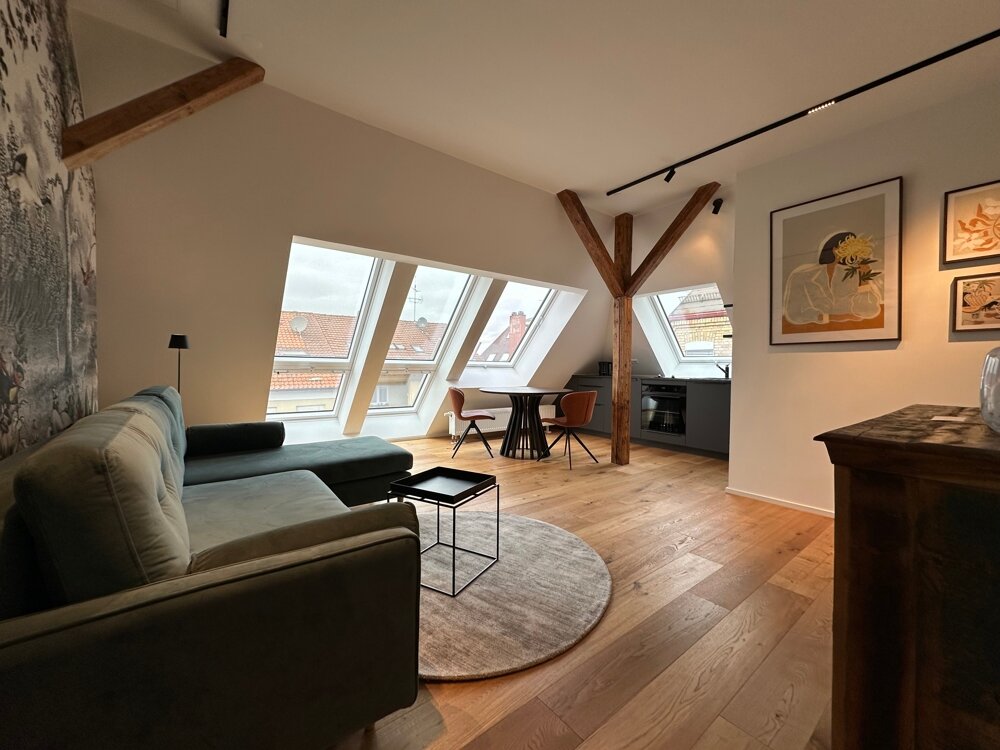 Wohnung zur Miete 1.300 € 2 Zimmer 50 m²<br/>Wohnfläche Kernerviertel Stuttgart 70190