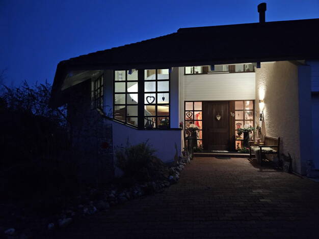 Villa zum Kauf provisionsfrei 10 Zimmer 290 m² 2.800 m² Grundstück Pfarrkirchen 84347