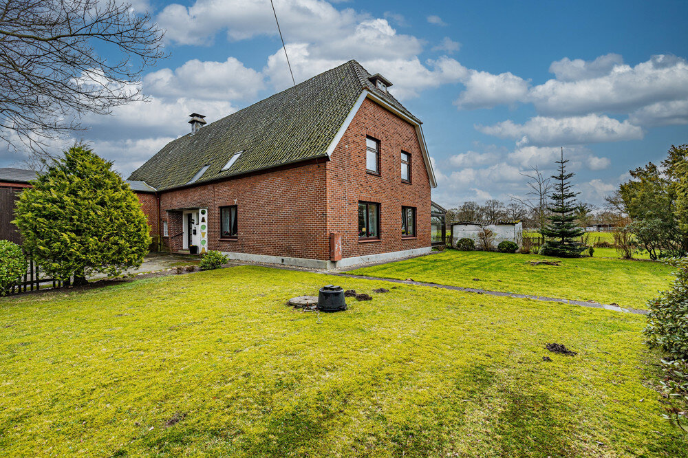 Bauernhaus zum Kauf 698.000 € 6 Zimmer 160 m²<br/>Wohnfläche 13.521 m²<br/>Grundstück Norderstedter Str. 64 Bönningstedt 25474