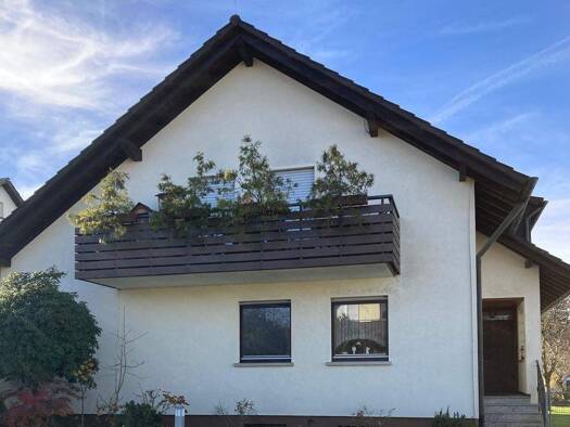 Mehrfamilienhaus zum Kauf 750.000 € 9 Zimmer 289 m² 950 m² Grundstück frei ab 01.01.2026 Eutingen Pforzheim 75181
