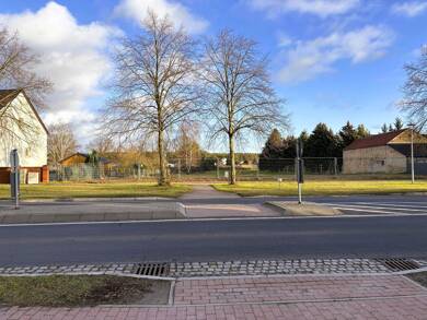 Grundstück zum Kauf 182.000 € 2.617 m² Grundstück Börnicke Nauen 14641