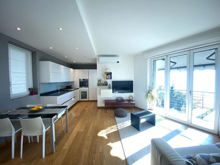 Wohnung zum Kauf 440.000 € 3 Zimmer 70 m²<br/>Wohnfläche ab sofort<br/>Verfügbarkeit Valsolda