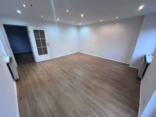 Immobilie zum Kauf provisionsfrei als Kapitalanlage geeignet 450.000 € 5 Zimmer 164,1 m² 1.216 m² Grundstück Kölzen Lützen 06686