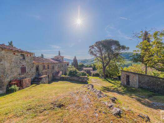 Rustico zum Kauf 950.000 € 20 Zimmer 2.200 m² 1.200.000 m² Grundstück frei ab sofort Talla 52010