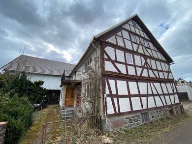 Wohn- und Geschäftshaus zum Kauf als Kapitalanlage geeignet 69.000 € 460 m² 1.200 m² Grundstück Engelrod Lautertal 36369