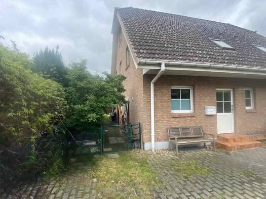 Doppelhaushälfte zum Kauf 370.000 € 5 Zimmer 126 m² 226 m² Grundstück Großbeeren Großbeeren 14979