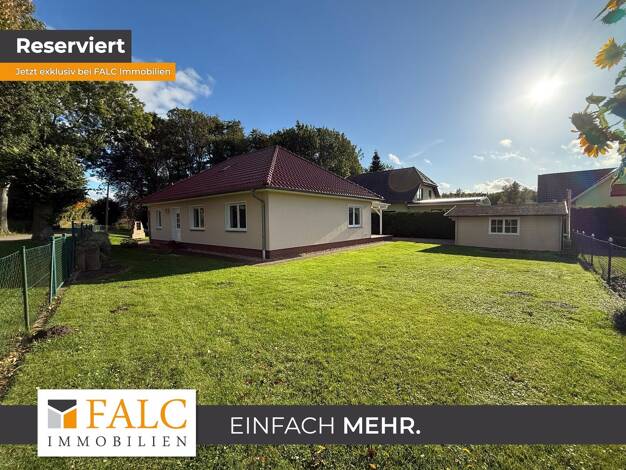 Bungalow zum Kauf 325.000 € 4 Zimmer 108 m² 800 m² Grundstück Koldevitz Garz/Rügen 18574
