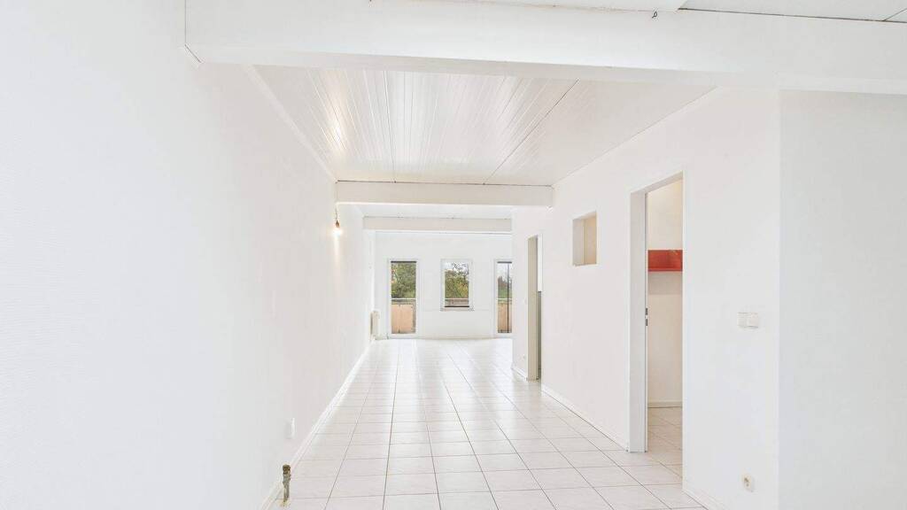 Wohnung zur Miete 530 € 1,5 Zimmer 72,5 m² 2. Geschoss Lindenallee 14 Schenkenberg Delitzsch 04509