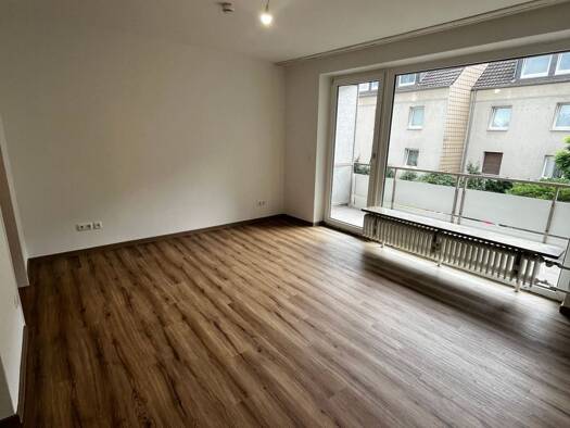 Wohnung zur Miete 419 € 1 Zimmer 29,4 m² 1. Geschoss frei ab 01.10.2026 Kreitenstraße 14 Mörsenbroich Stadtbezirk 6 40470