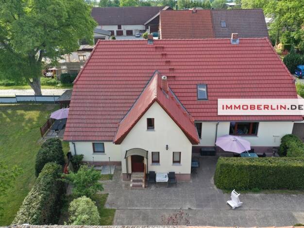 Haus zum Kauf 340.600 € 8 Zimmer 8.000 m² Grundstück Roggentin Mirow 17252