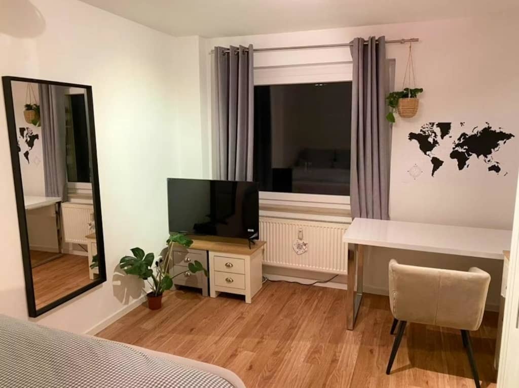 Wohnung zur Miete Wohnen auf Zeit 899 € 1 Zimmer 20 m²<br/>Wohnfläche 01.02.2025<br/>Verfügbarkeit Parkstraße Westend - Nord Frankfurt am Main 60322